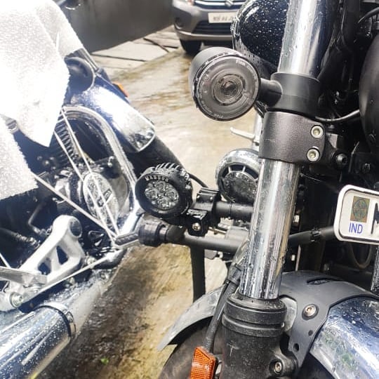 Maddog Scout-X fitted on Honda Highness CB350